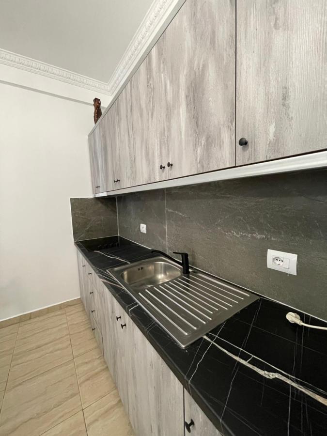 Sun And Sea Apartment Saranda Exterior photo