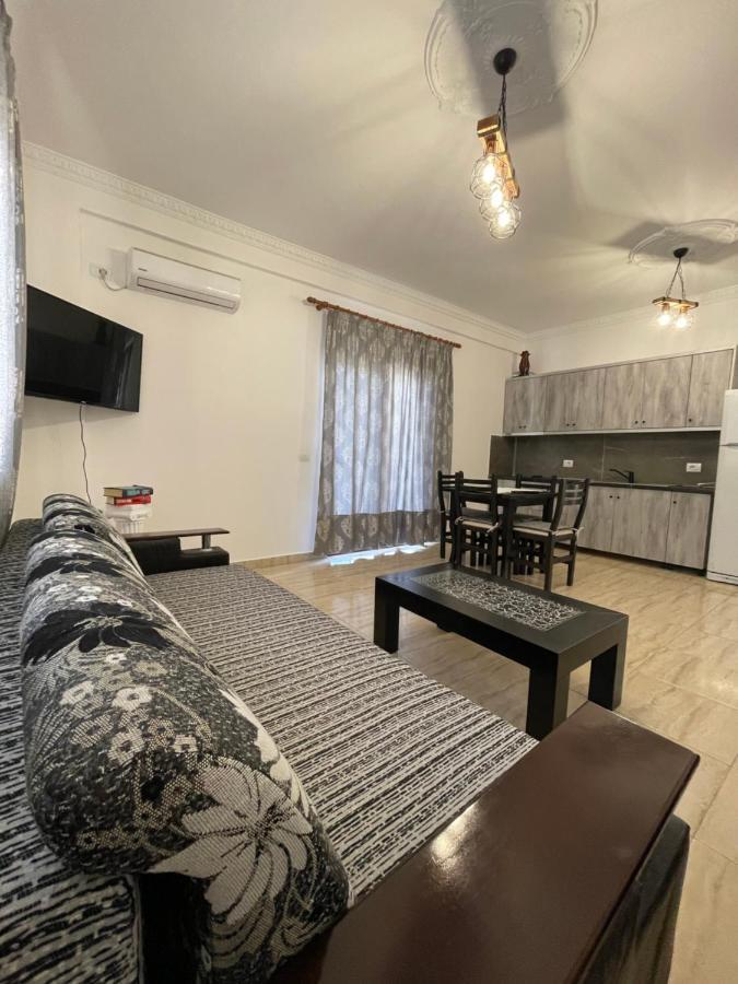 Sun And Sea Apartment Saranda Exterior photo