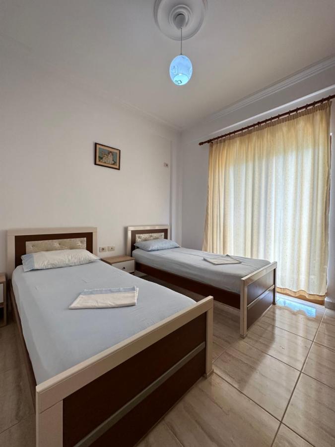 Sun And Sea Apartment Saranda Exterior photo