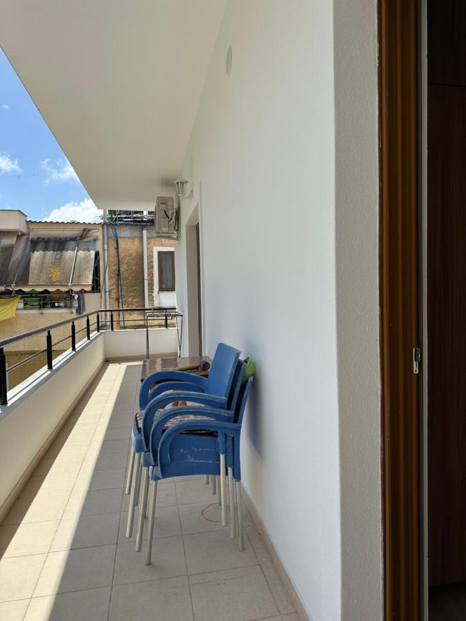 Sun And Sea Apartment Saranda Exterior photo