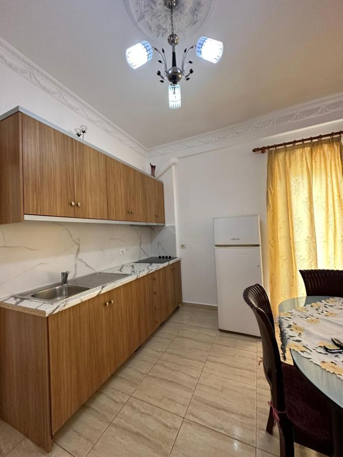 Sun And Sea Apartment Saranda Exterior photo