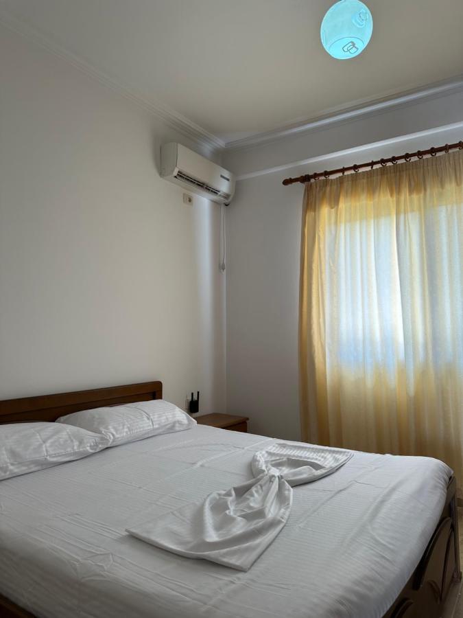 Sun And Sea Apartment Saranda Exterior photo
